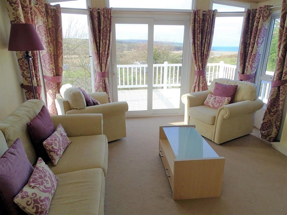 Bay View, Dafarn Rhos