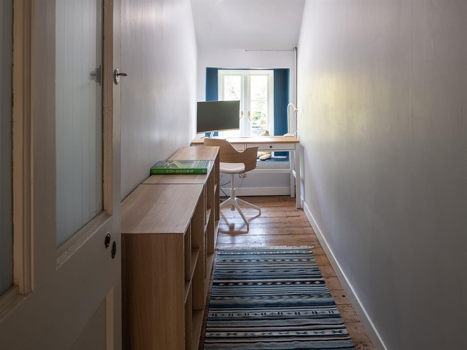 The Cors Country House