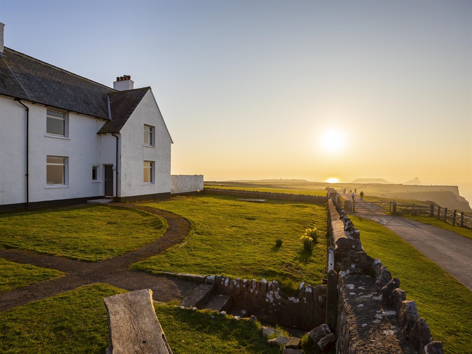 1 Coastguard Cottages