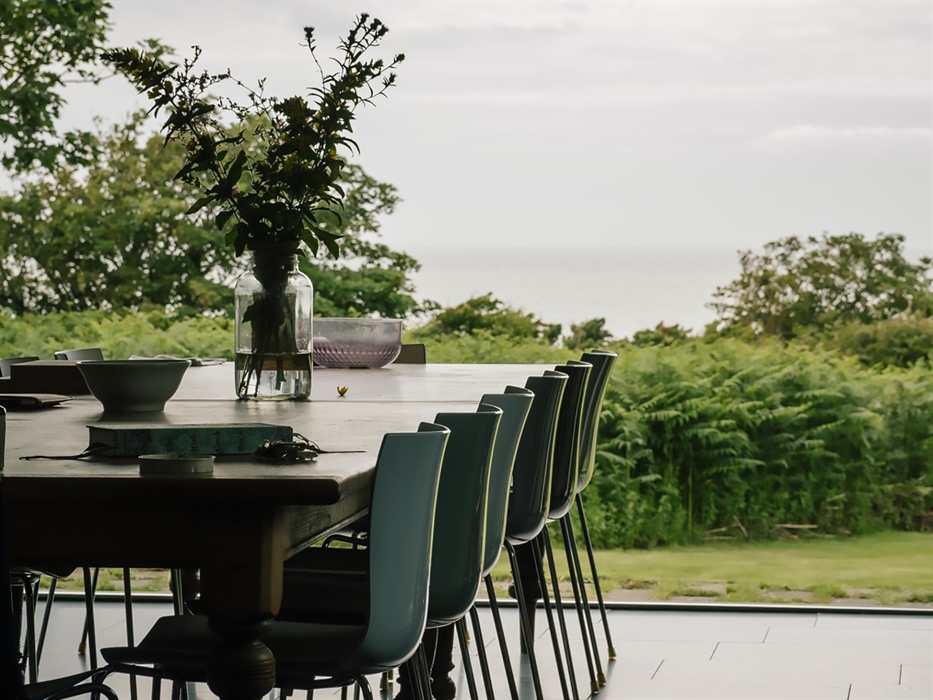 with enough room for up to 14 with views out to sea the dinning room at Ty Coch is perfect for your group to all come together and relax over a meal,