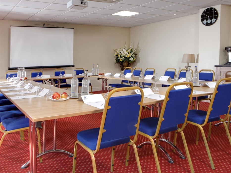 Stylish & Elegant, ideal for Private meetings