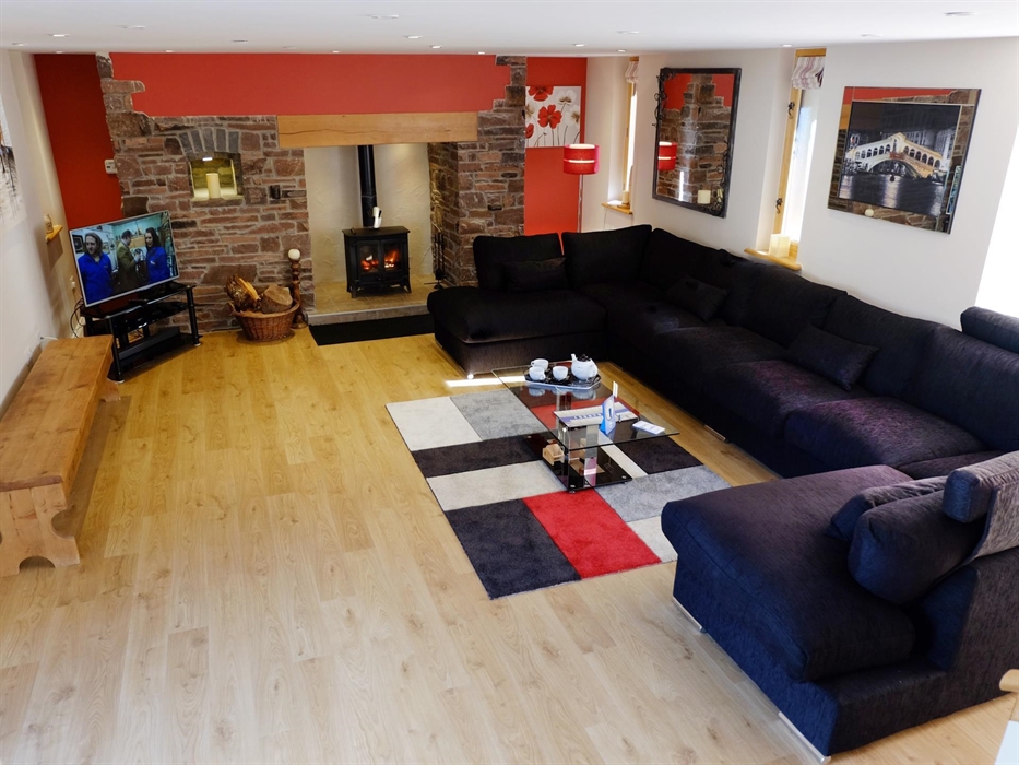 Onnen Fawr Farmhouse