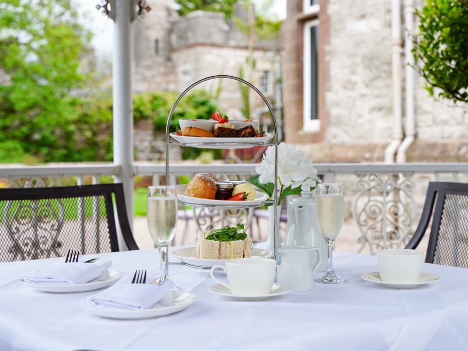 Classic sandwiches, decadent cakes and pastries, freshly baked scones, clotted cream and jam, freshly brewed tea and coffee. Why not add a glass of fi