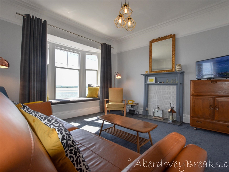 The Exchange - Upstairs Lounge