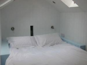 Mwnt - Bedroom