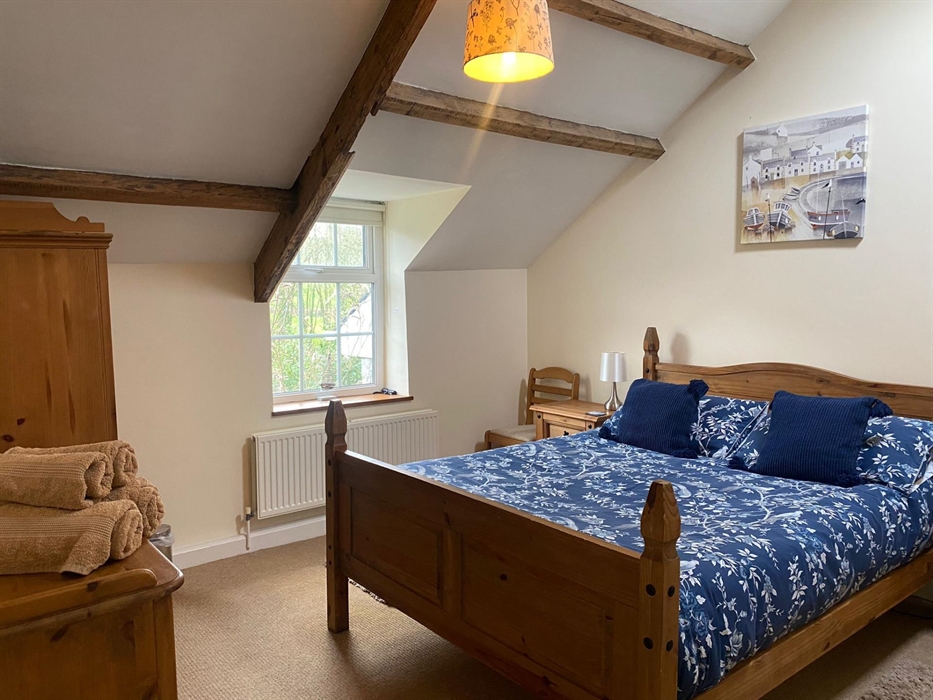 Bedroom 3 - kingsize