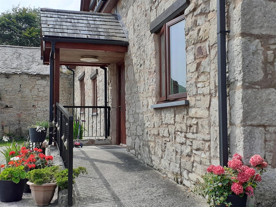 Property entrance - no steps