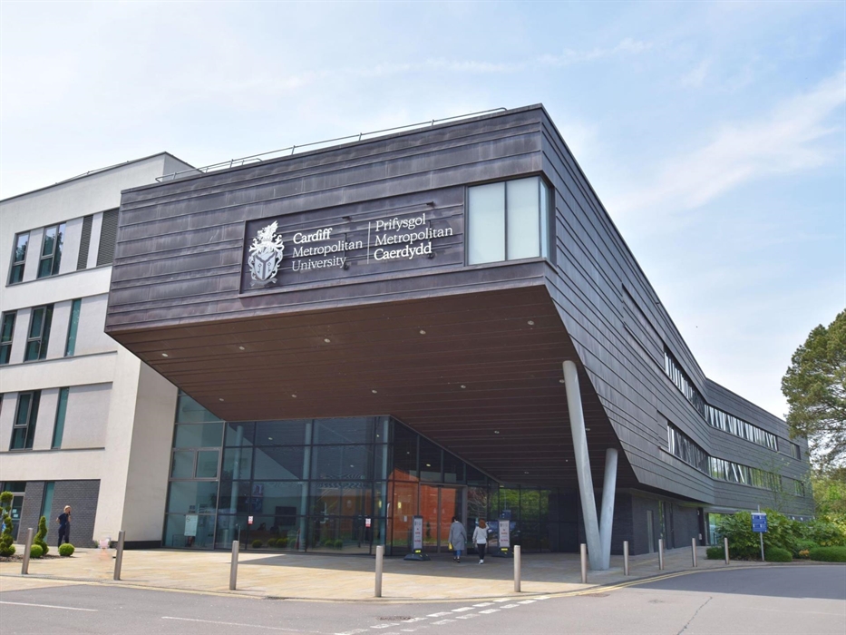 The School of Management is home to the Atrium, Hospitality Suite, two large lecture theatres and numerous smaller teaching/ break-out rooms. All room