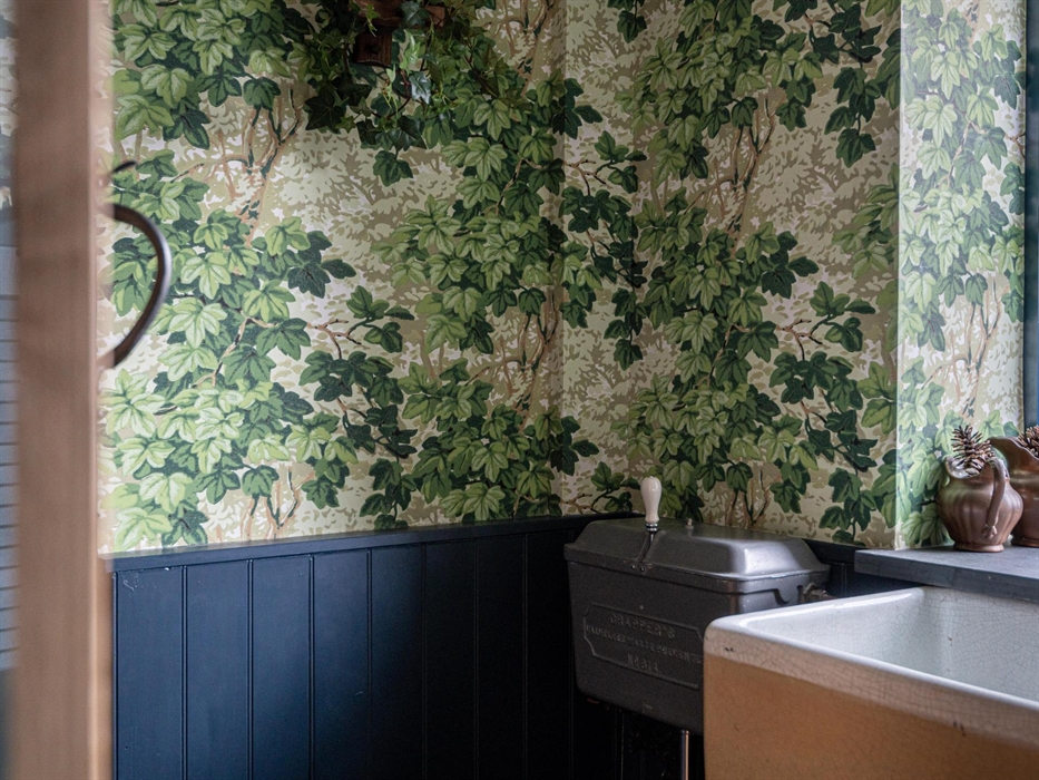 The Boot room Thomas Crapper toilet