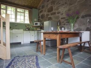 Dolgenau Hir, the barn