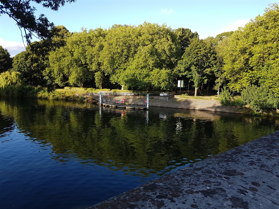 Board in Cardiff Bay, relax and cruise with us to Bute Park, just a short walk to Cardiff Castle and the shopping centres