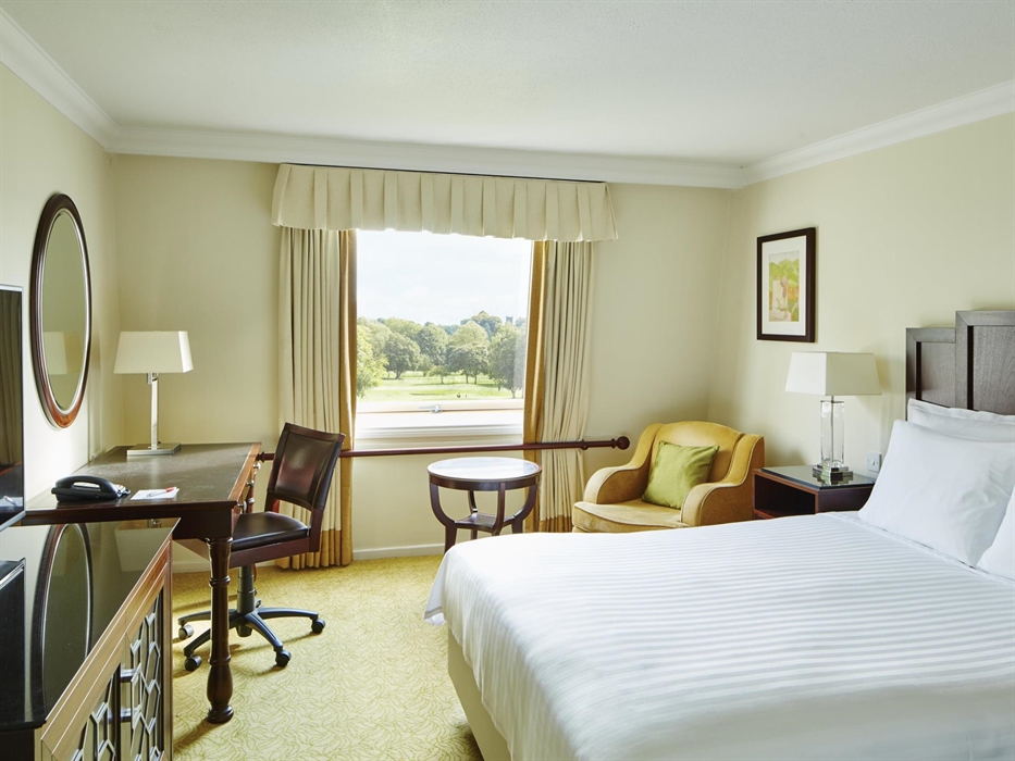 Our comfortable and relaxing hotel rooms provide a home away from home in Chepstow
Enjoy picture-perfect views of the hotel courtyard, lake and golf