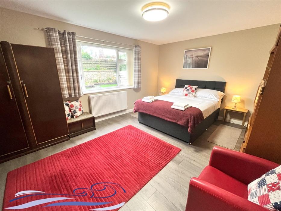 Ground Floor Bedroom (Kingsize)