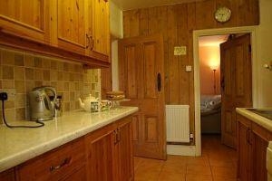 Neuadd Fach - Kitchen