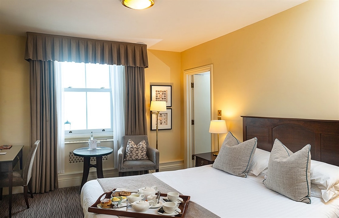 Executive Seaview Bedroom