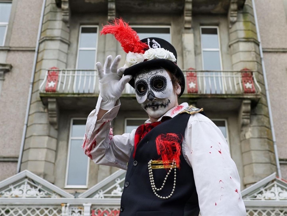 Day of the Dead Ringmaster Costume - Spooks in the City: El Dia de los Muertos