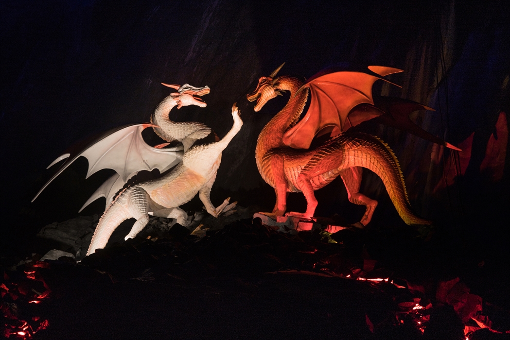 2 dragons fighting at Dinas Emrys shown at King Arthur's Labyrinth