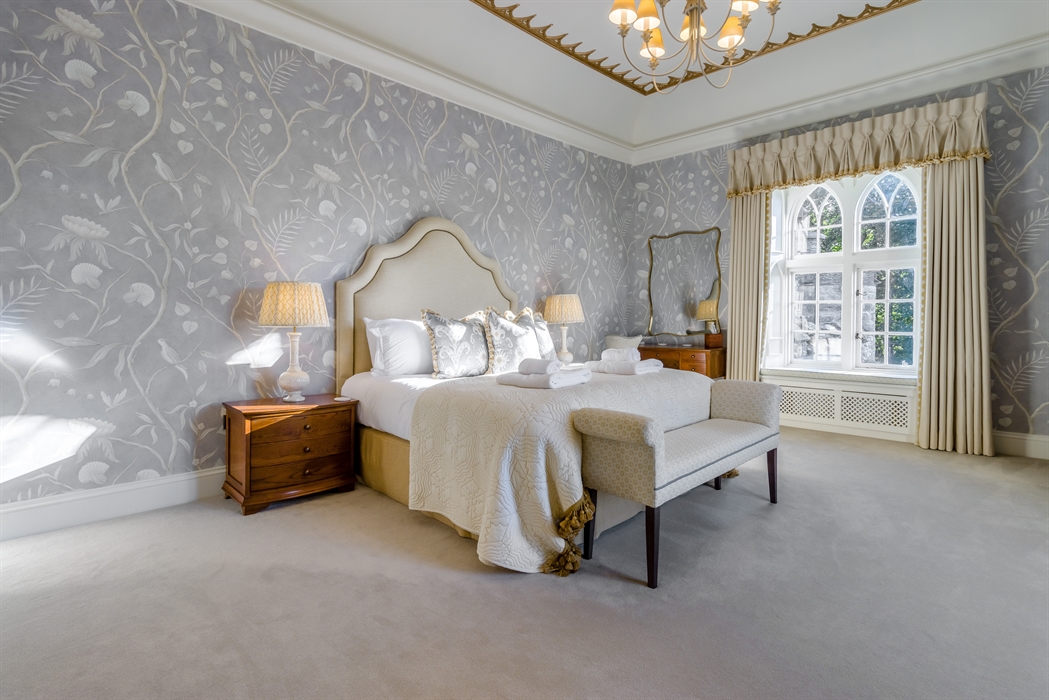 Master Bedroom - Dyfi Suite