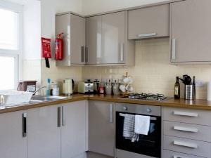 Top Flat 38 Victoria Avenue