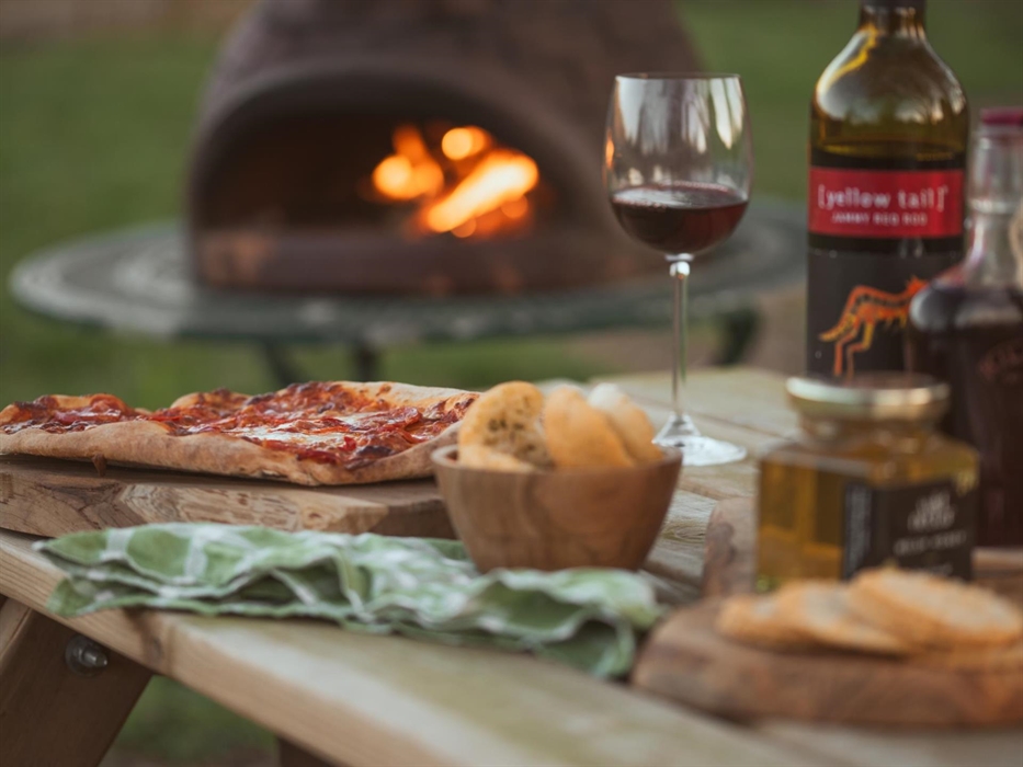 Make use of our terracotta pizza over