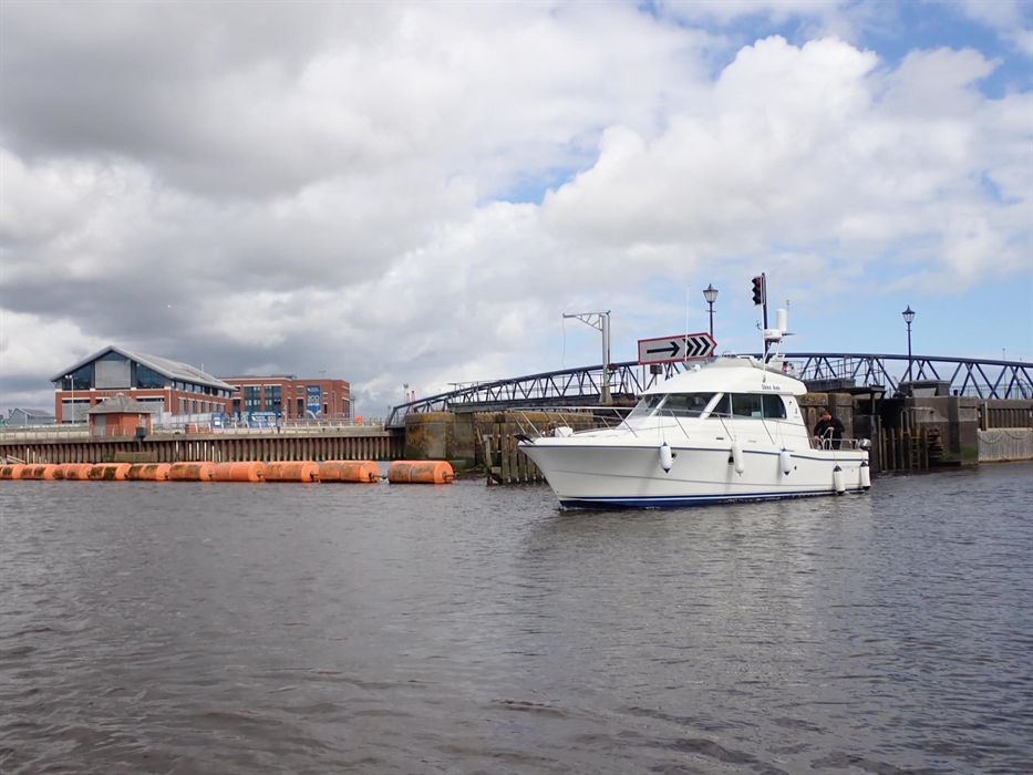 She Ann Returning from a charter along Gower Coast, with its breath taking scenery, becoming even more memorable aboard the Shee Ann. Her comfortable