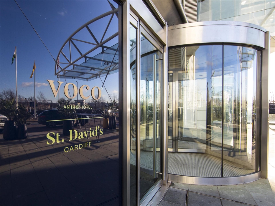voco® St David's Cardiff Enterance