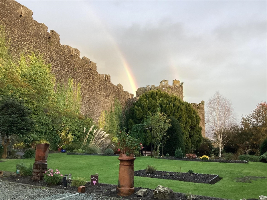 Car parking at Bryn available