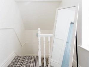 Top Flat 38 Victoria Avenue