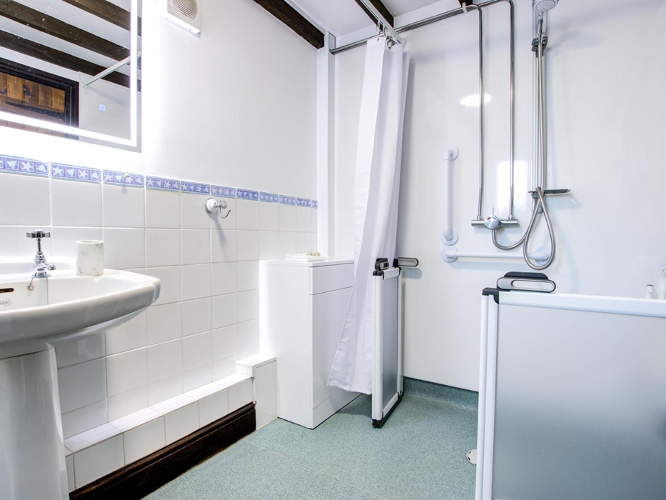 Large Family Shower Room