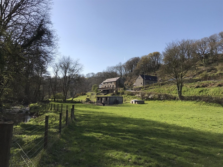 Troedyrhiw Holiday Cottages - view from fields