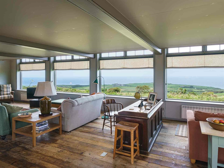 Panoramic views from the open plan living space!