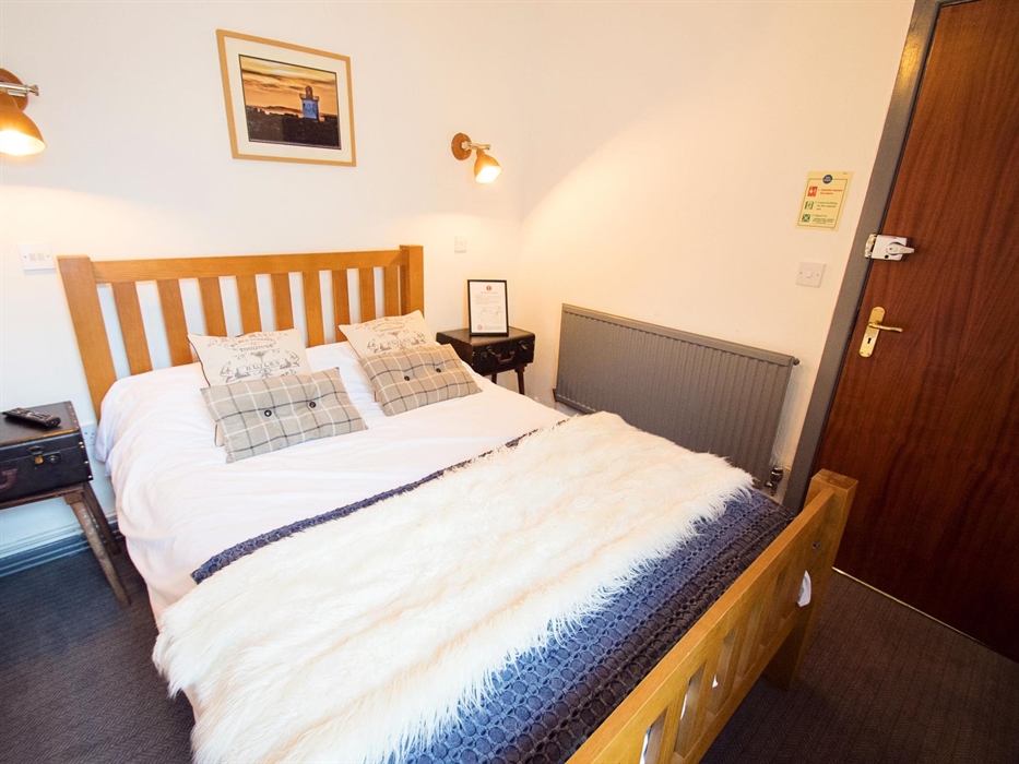 Small double with external private bathroom