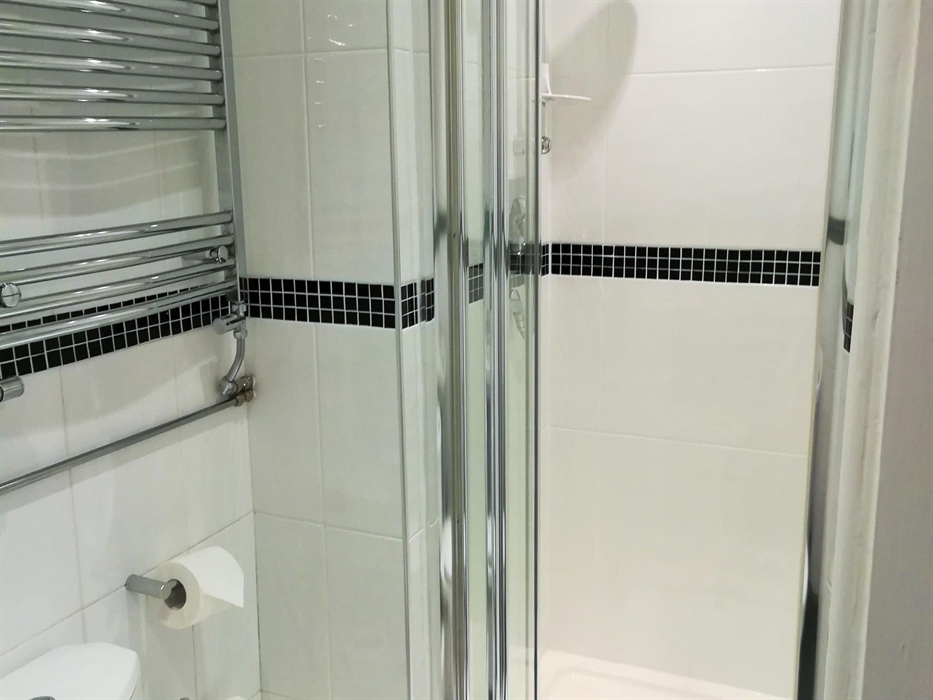 Room 9 - Ensuite Shower Room