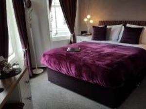 Superior King En-suite