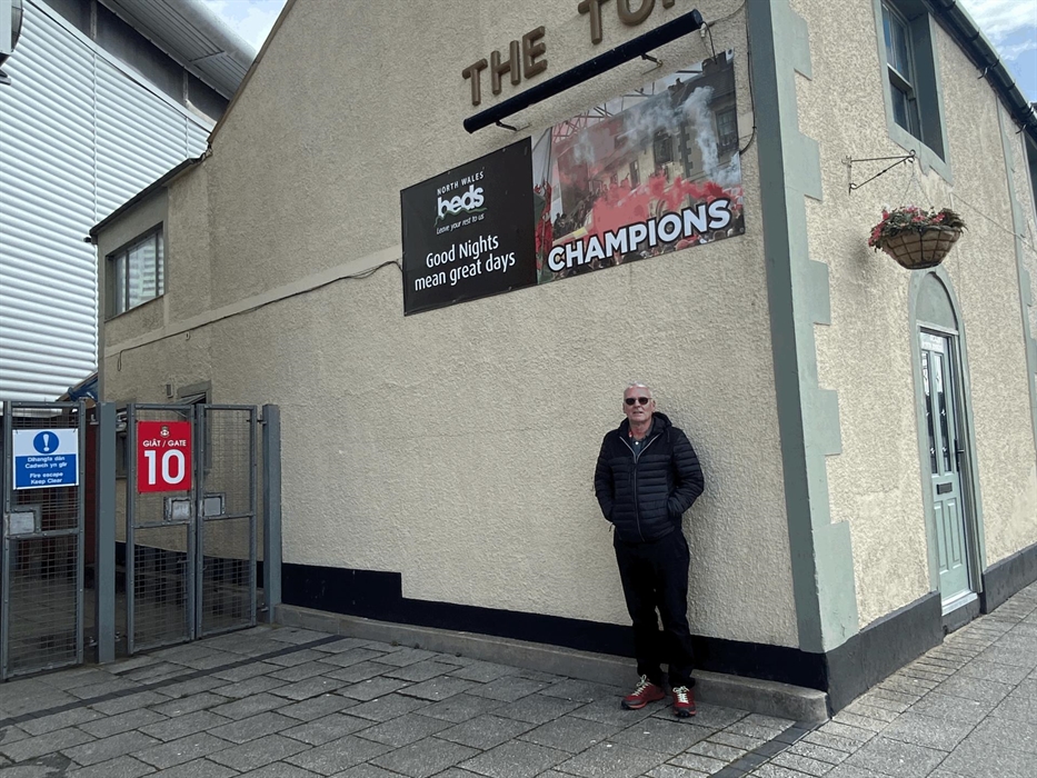 Popped into the Turf for lunch