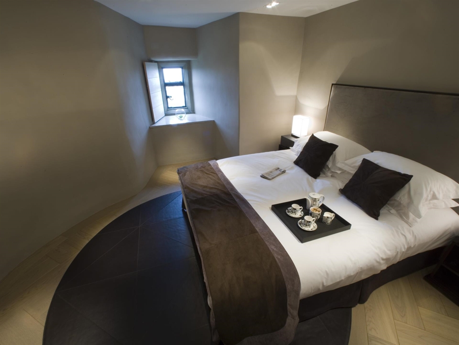 Nest Bedroom, Roch Castle, Pembrokeshire