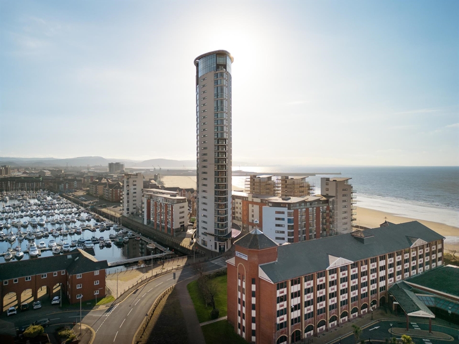 Day Hotel Image with Beach Views