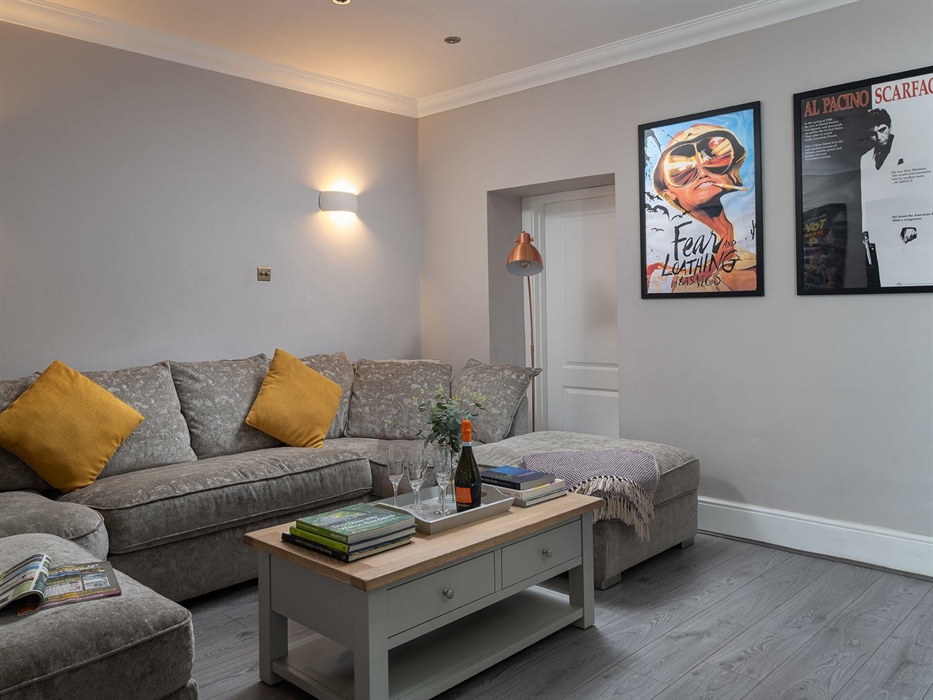 The Cors Country House