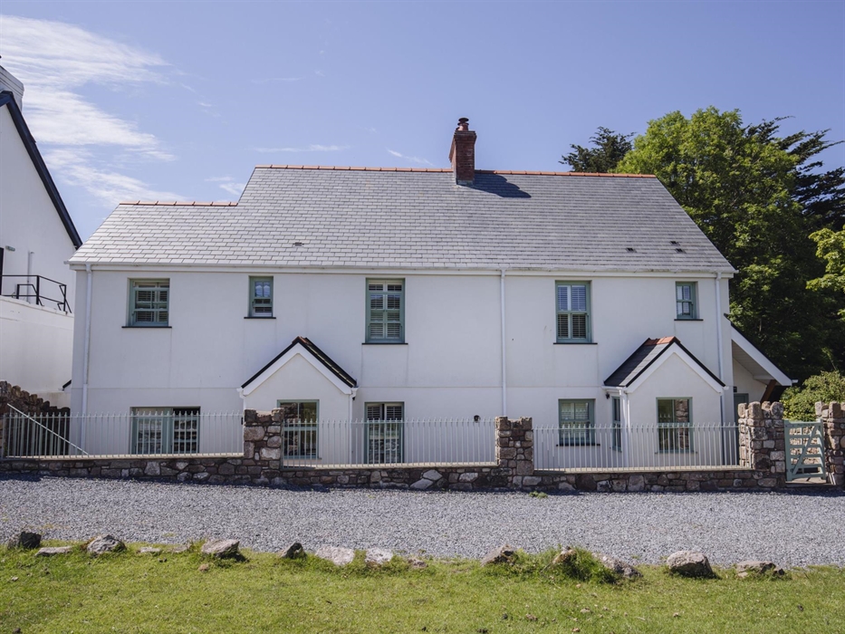 self catering cottages Swansea