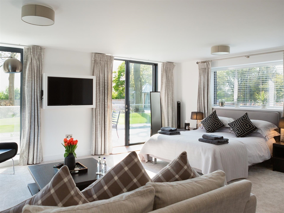 Dafarn Newydd Studio