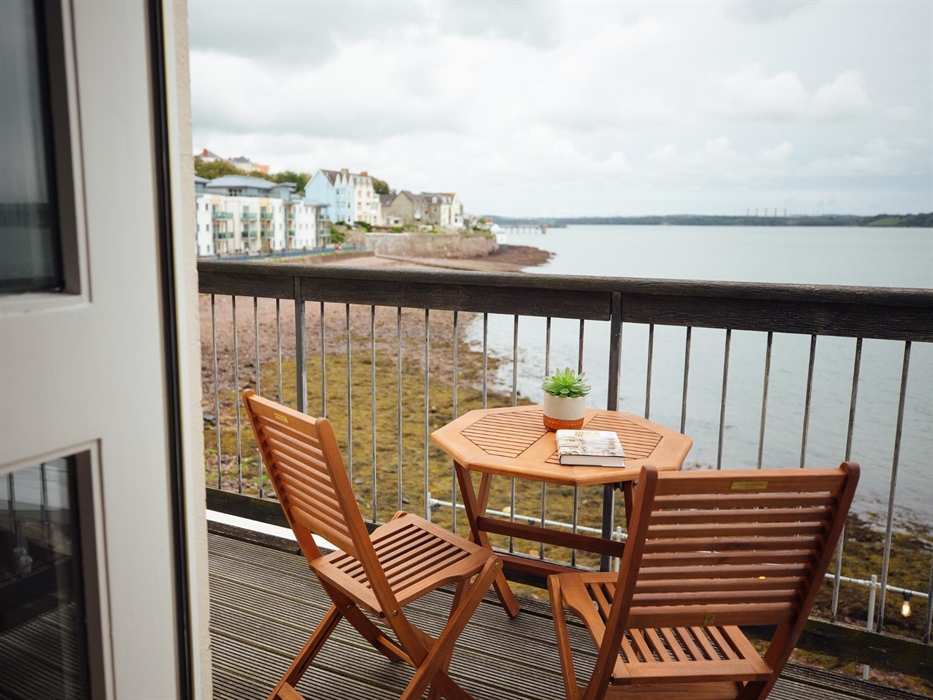 The Shores Apartments