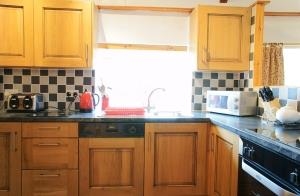 Canllefaes Ganol Cotages