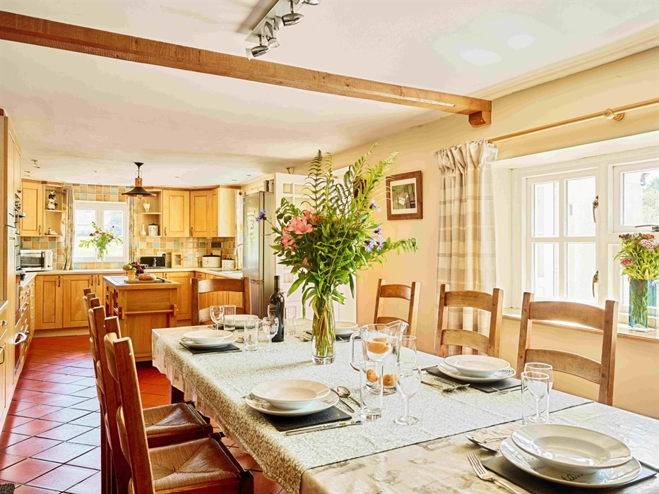 Onnen Fawr Farmhouse Kitchen