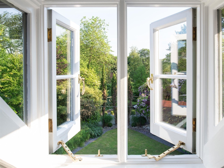 The Cors Country House