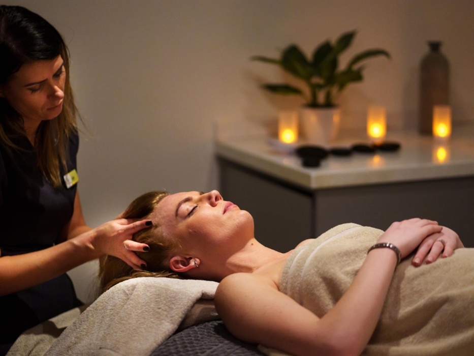Head Massage at Cliff Hotel Spa