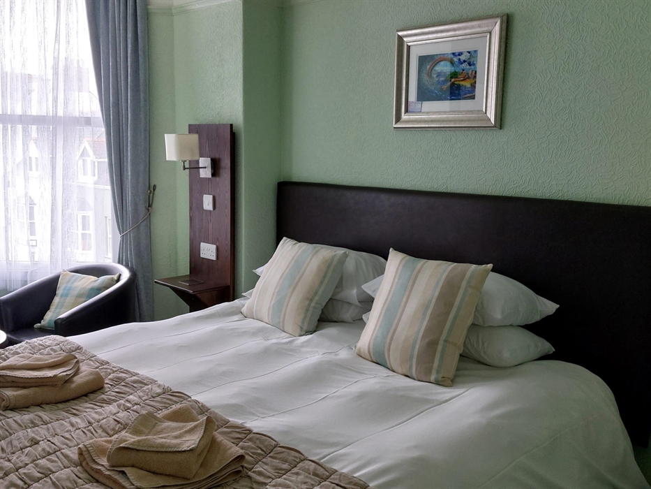 The Southcliff Tenby Double Room