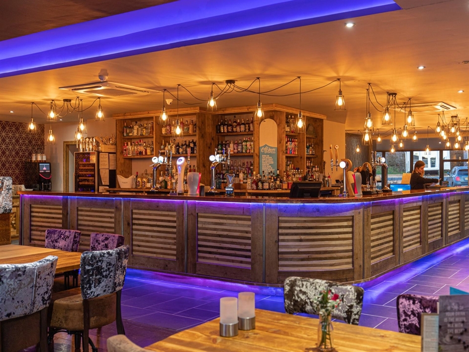 Charlie's Restaurant @ Meadow House