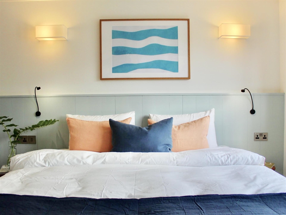 Superking size or twin bedroom