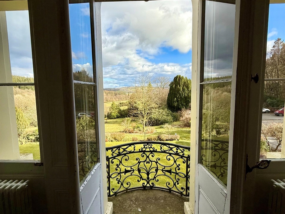 Room 12 - Talbot- Bury