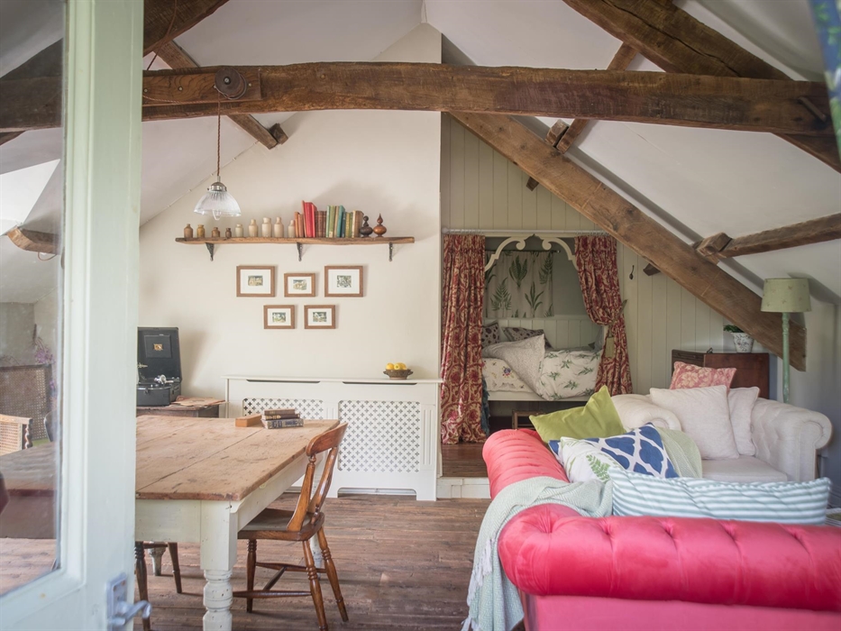 Romantic hayloft Brecon Beacons